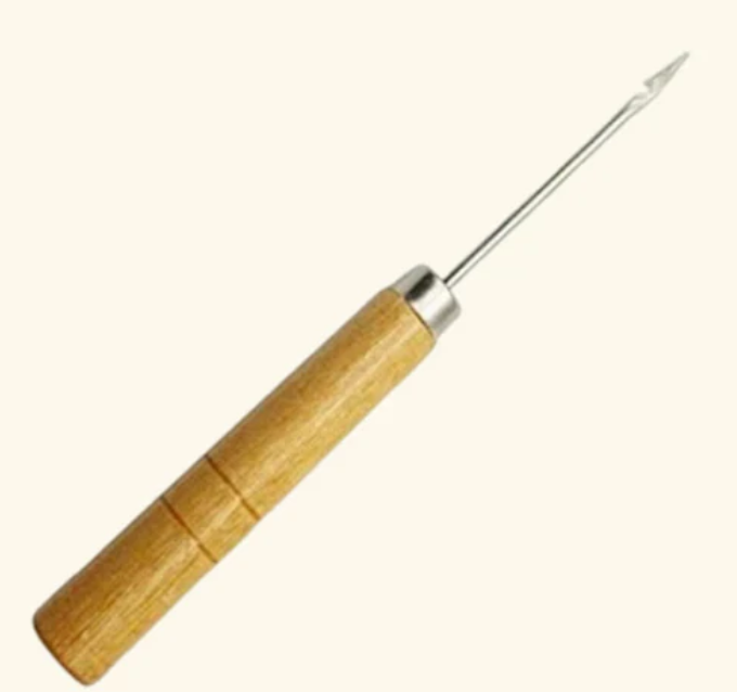 MOULD NEEDLE