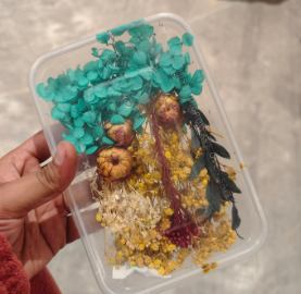 DRIED FLOWER BOX