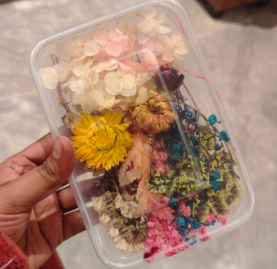 DRIED FLOWER BOX