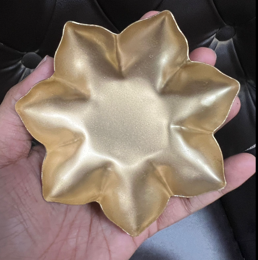 7 PETAL URLI