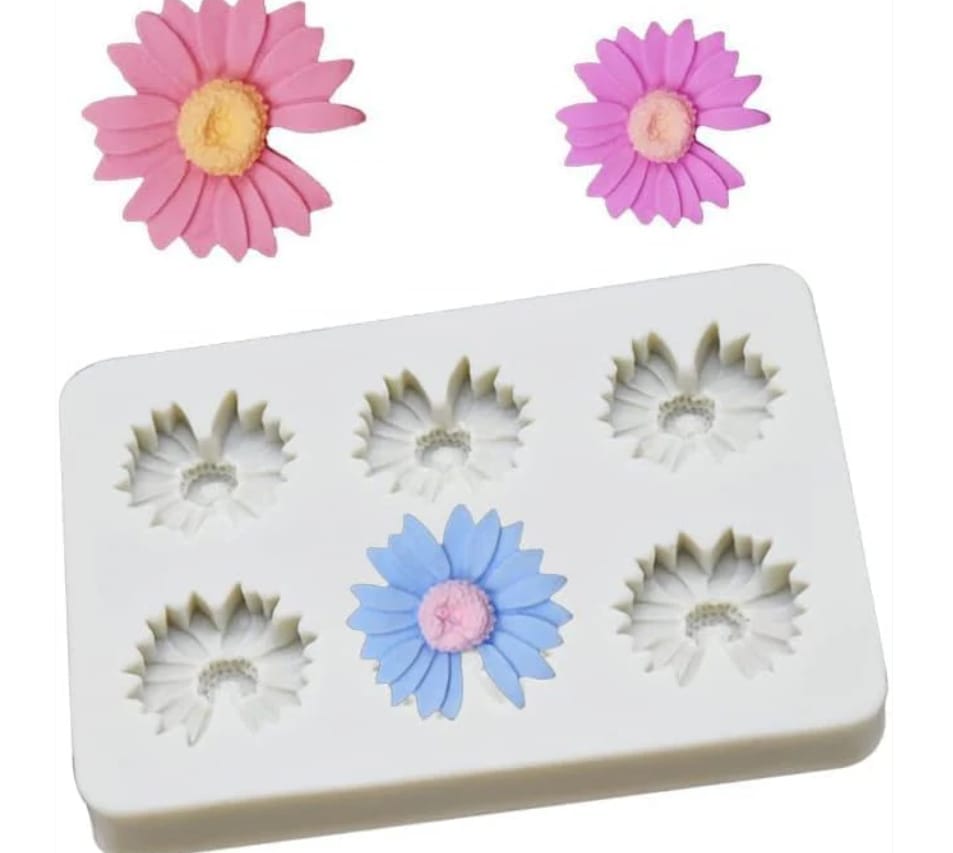 6 CAVITY DAISY MOULD 0013