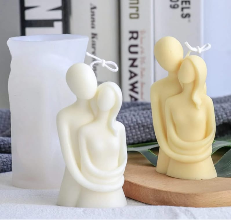 COUPLE MOULD 0016