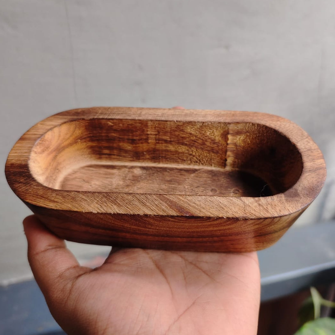 BOAT WOODEN