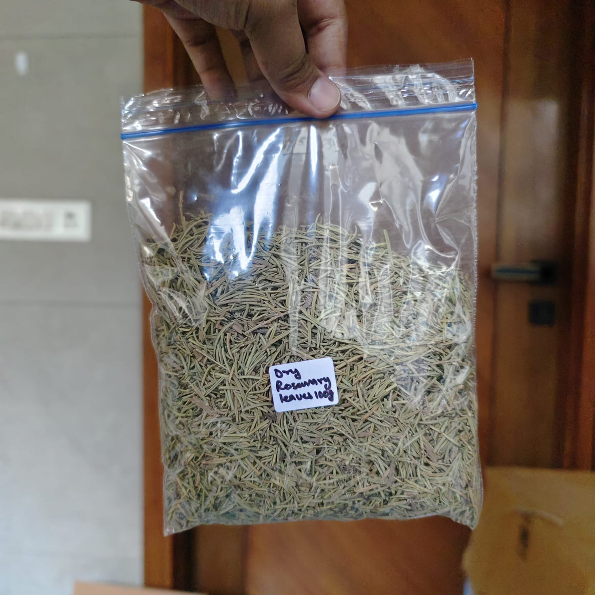 DRY ROSEMARY LEAVES