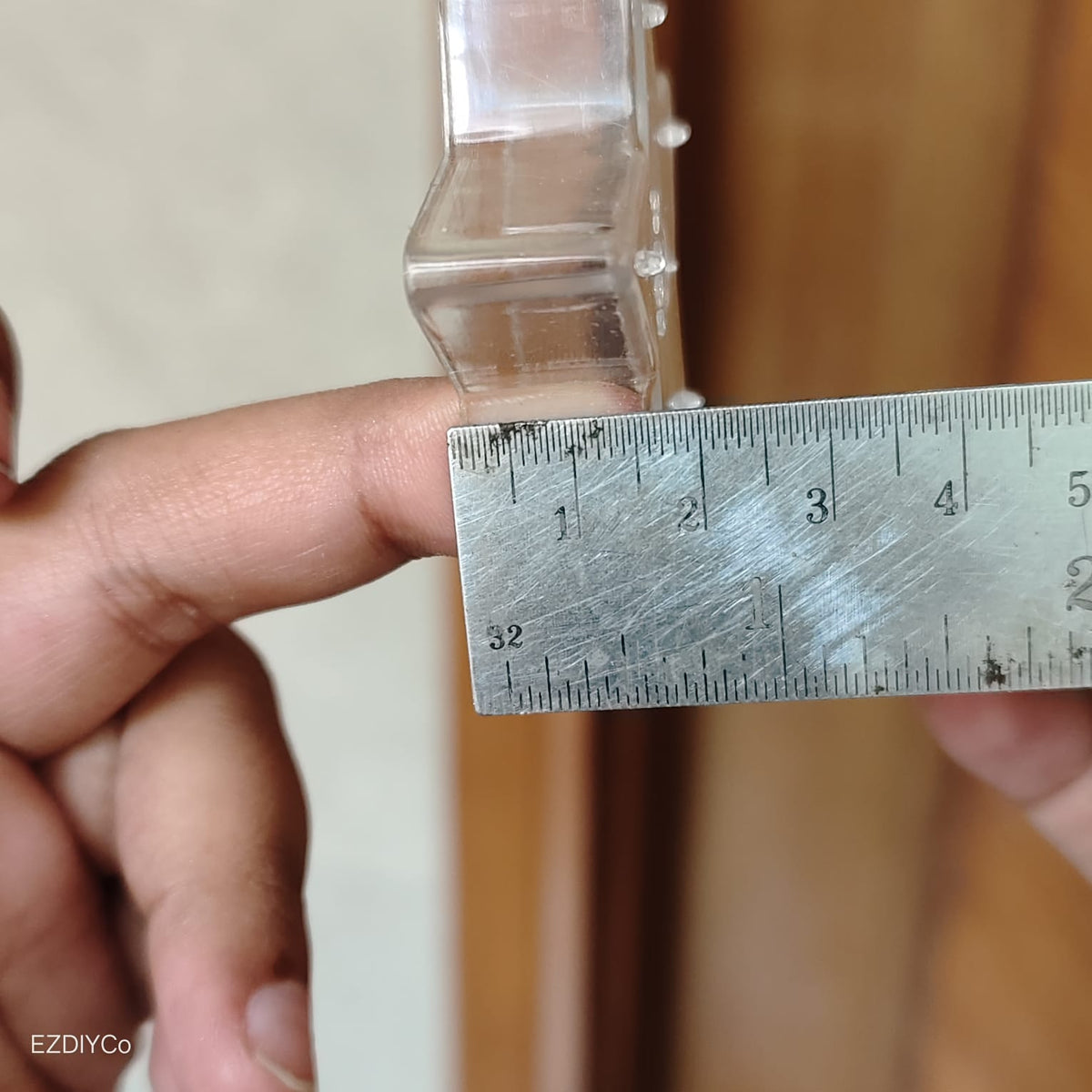 STAR POLYCARBONATE CUPS 5.8*5.8*1.5 CM