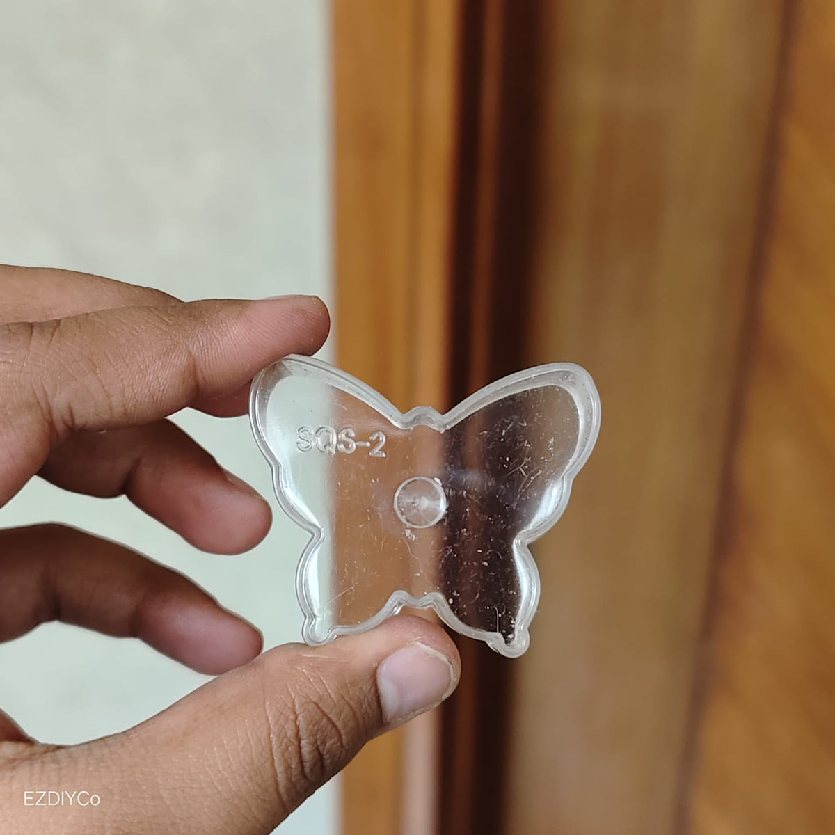 BUTTERFLY POLYCARBONATE CUPS 4.7*4 CM
